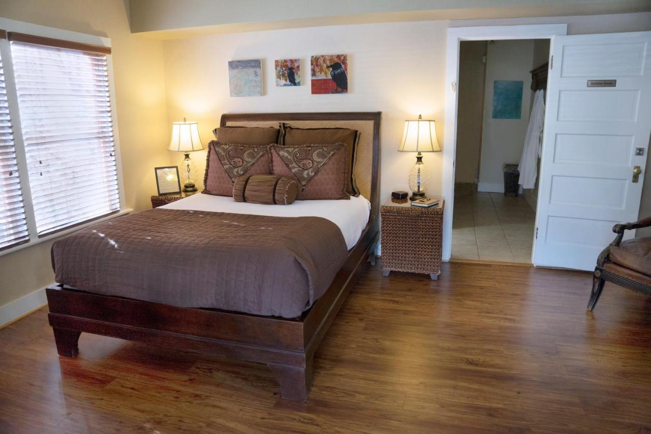 Lara House Bed And Breakfast Бенд Номер фото